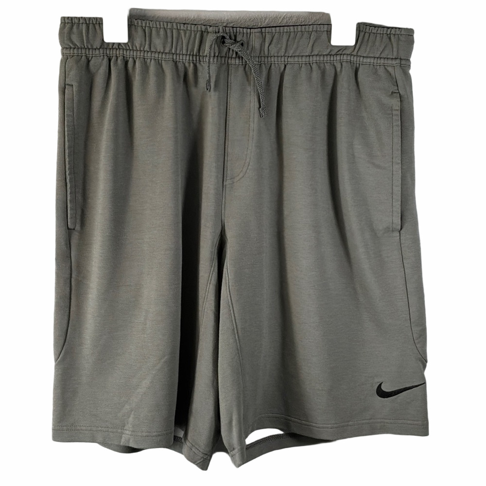 Nike Men's Athletic Shorts in Gray